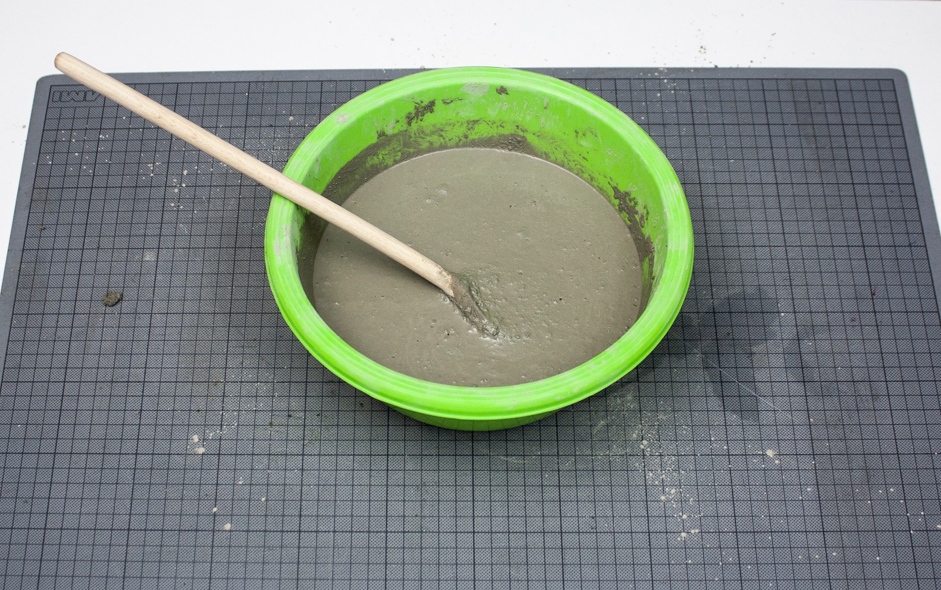 DIY-Betonvase-Schritt-3-4 DIY-Betonvase-Schritt-3-4