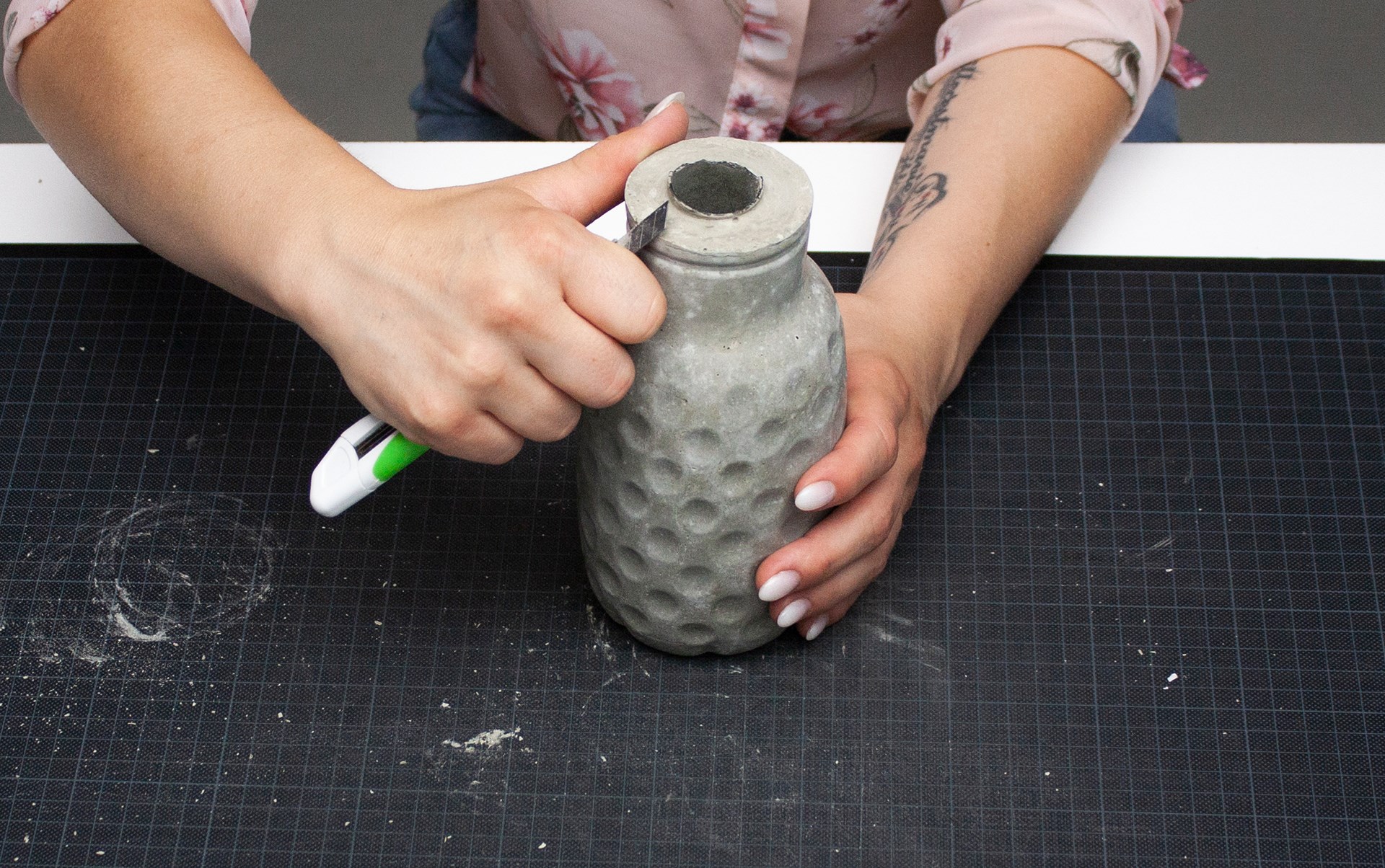 DIY-Betonvase-Schritt-7-1 DIY-Betonvase-Schritt-7-1