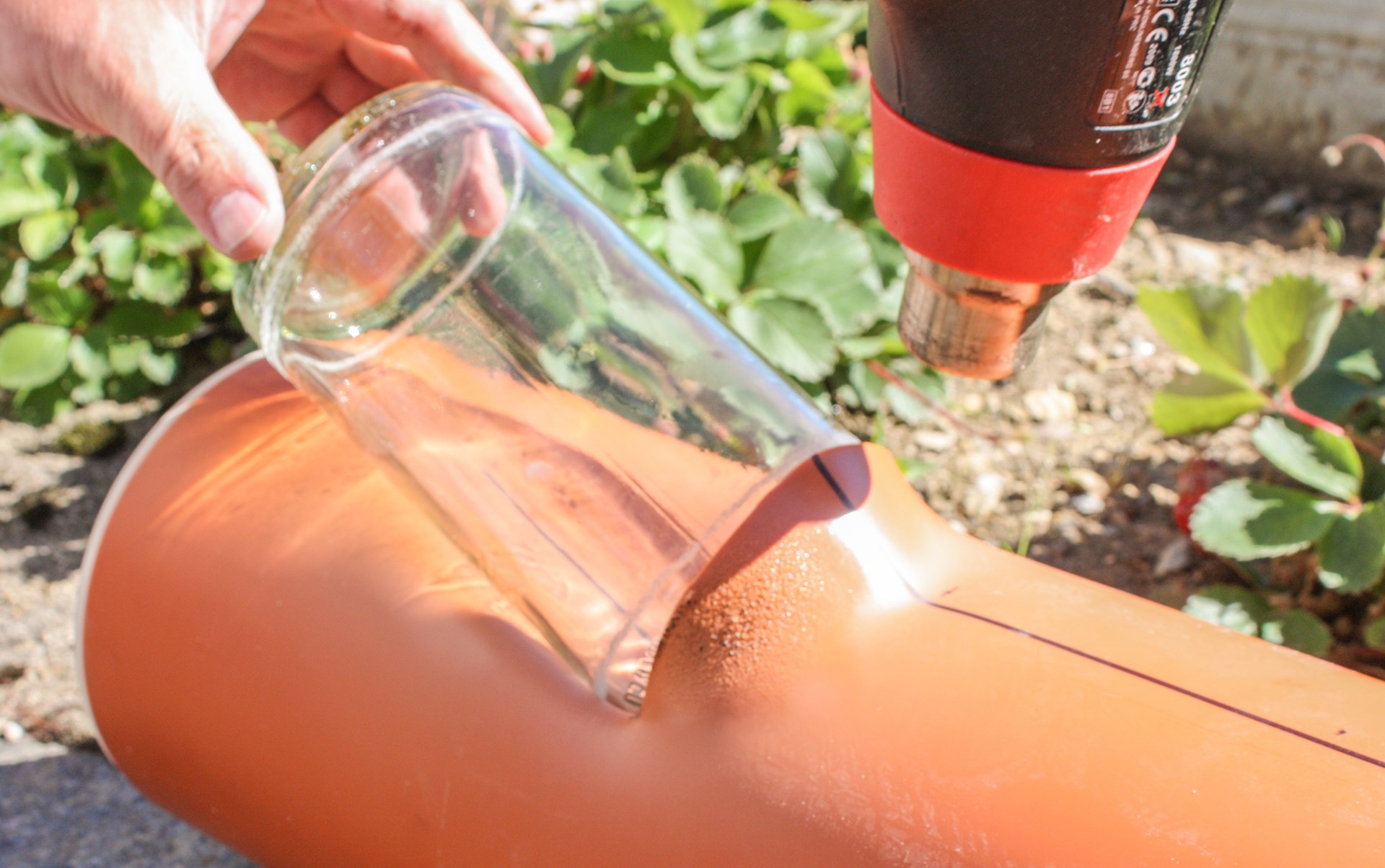 DIY-Erdbeerhochbeet-Schritt-4-4 DIY-Erdbeerhochbeet-Schritt-4-4