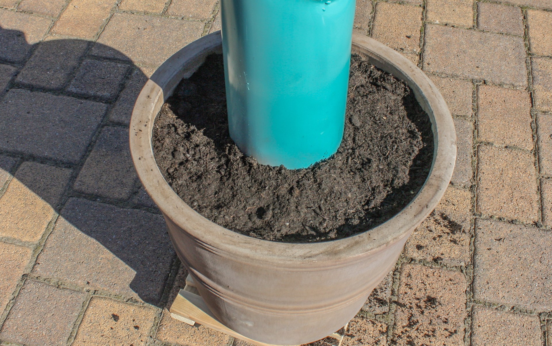 DIY-Erdbeerhochbeet-Schritt-6-3 DIY-Erdbeerhochbeet-Schritt-6-3