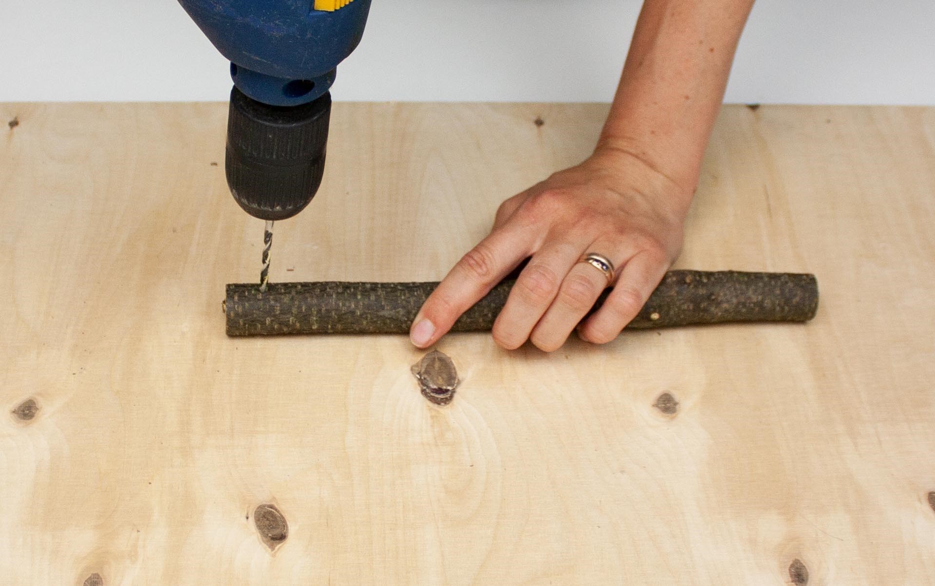 DIY-Vogelhaus-Schritt-5-2 DIY-Vogelhaus-Schritt-5-2