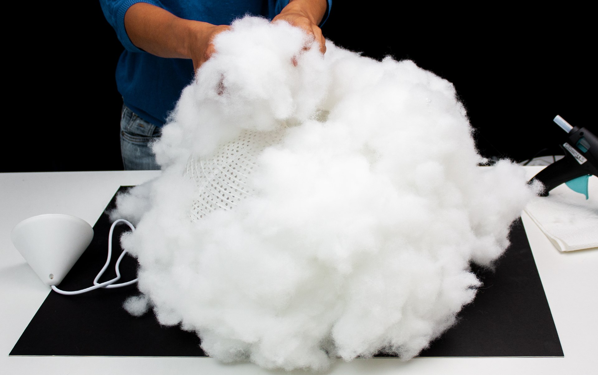 DIY-Wolkenlampe-Schritt-4-4 DIY-Wolkenlampe-Schritt-4-4