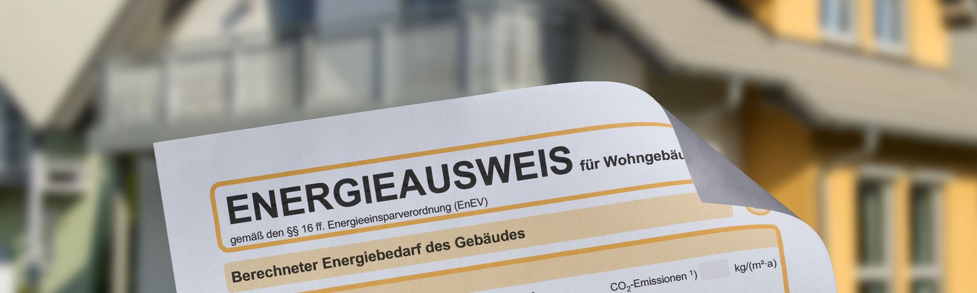 Energieausweis Ein Bogen zum Ausfüllen für einen Energieausweis für Wohngebäude.